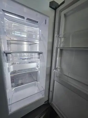 LG Refrigerator for Sale