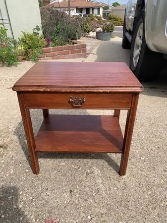 Sewing chair w/drawer