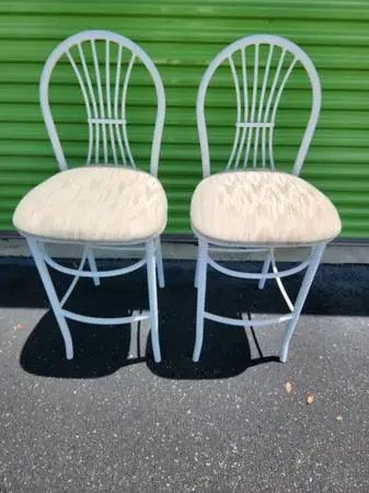 Kitchen Counter Stools