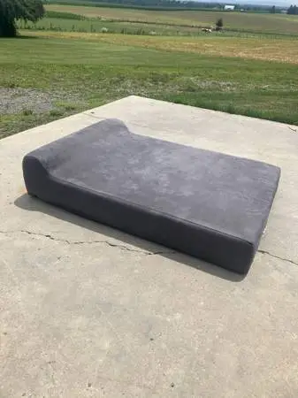 Dog bed