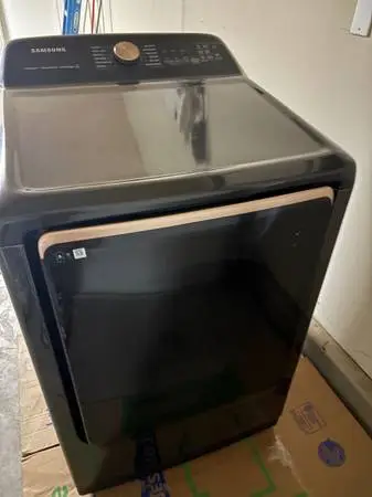 FOR SALE: SAMSUNG DRYER