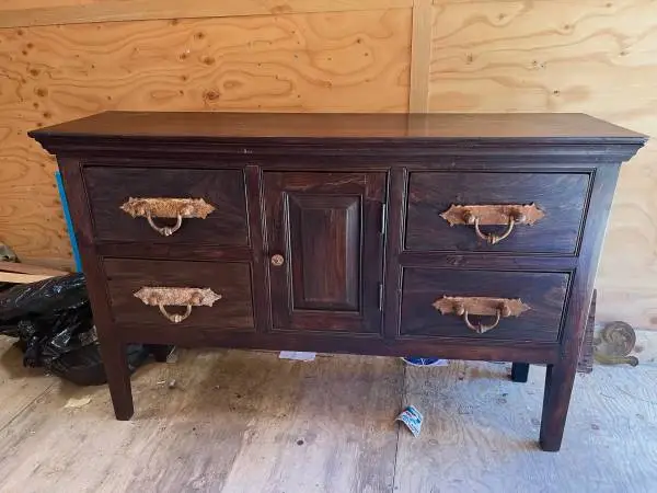 CABINET/BUFFET