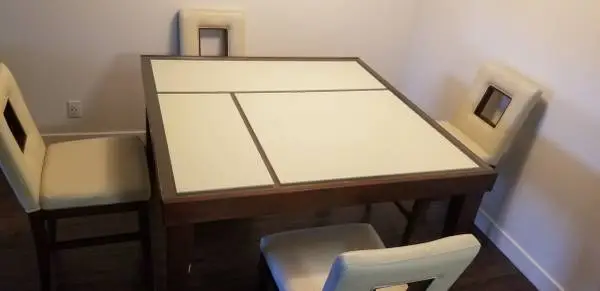 Dining table & chairs