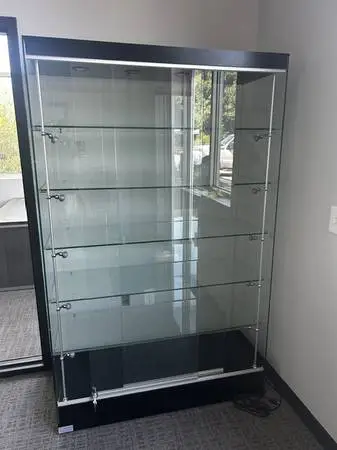Set of 2 Premium Displays2go Glass Display Cases - Lighted