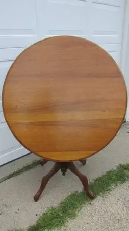 Antique Walnut? flip top round table w/ 4 legs
