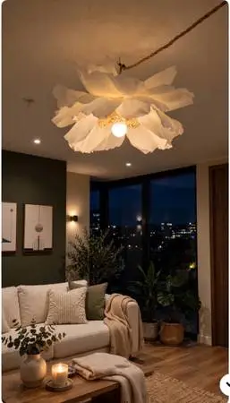 Hanging flower lamp