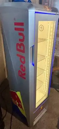 Medium Slim Glass Door upright Cooler