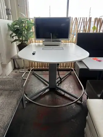 Steelcase Media Display Unit with Meeting Table (NW Office Liquid.)