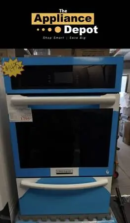 New Frigidaire Single Gas Wall Oven
