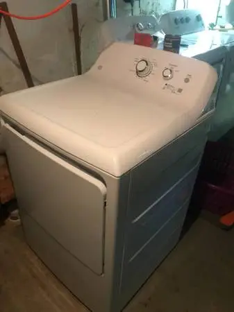 GE 6.2 cubic foot Electric Dryer GTD33EASK