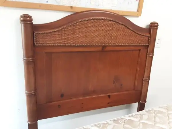 Twin Bed Complete in Excellent, Like New Condition-Price Cut