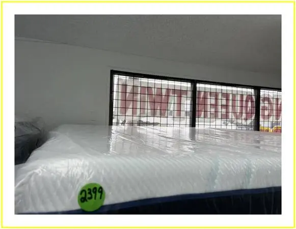 King Size Tempurpedic Proadapt (soft) Mattress & Boxes Bed