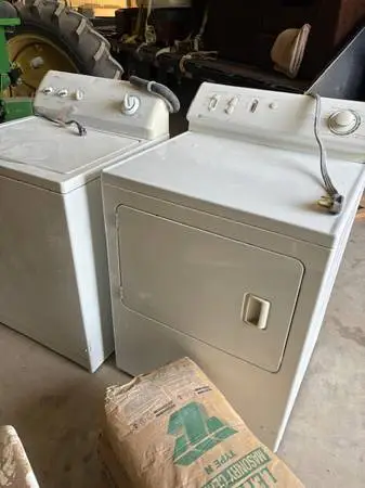 Washer and dryer set