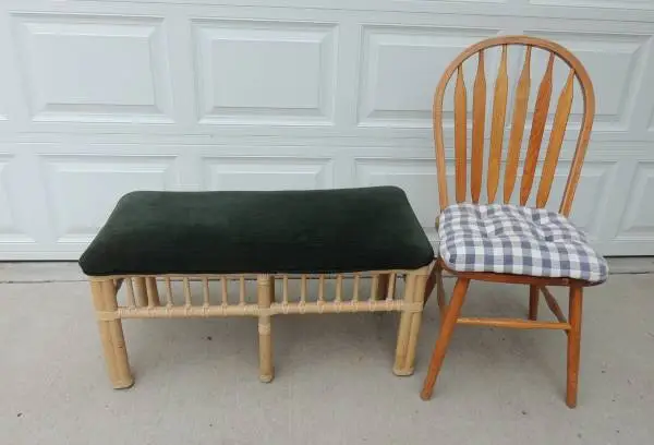 Velvety bench for sitting upon
