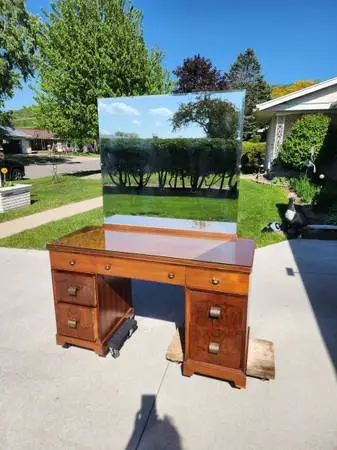1940 Huntley vanity & bench
