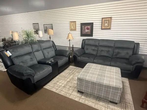 1500 BUCKS TODAY ONLY FRANKIES FUR ITURE IN SEARCY!!!!