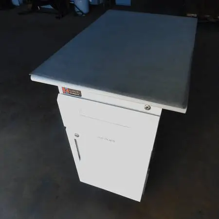 Kewaunee Sturdilite Mobile Pedestal Storage Cabinet w/ Top 20x30x36