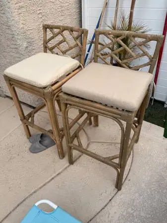 OUTDOOR PATIO WICKER BAR STOOLS - WITH CUSHIONS