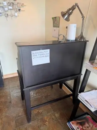 Black Rolltop Desk with Chair