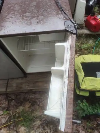 24×18×18 sanyo refrigerator