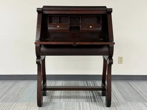 Antique Mahogany Secretary Desk With Lots Of Patina