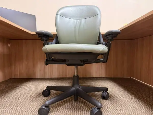 Steelcase Leap V1 Office Chair / Task Chairs | Now