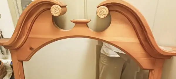 Beveled mirror