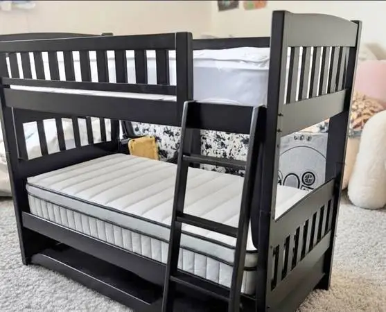•••••Twin Bunk Bed with Mattress•••••