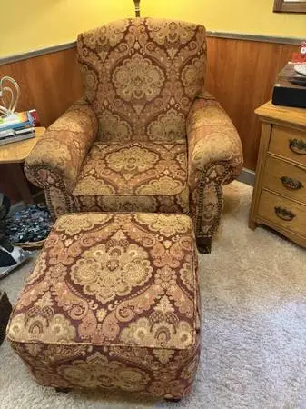 Armchair with ottoman