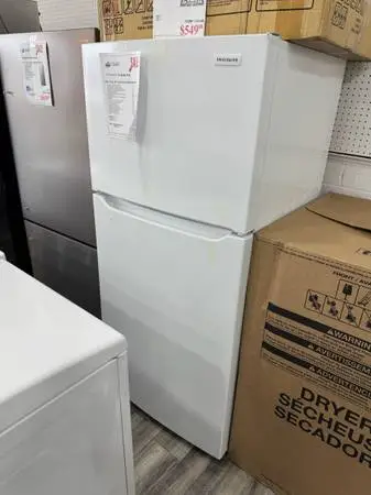Frigidaire 18.3 cu.ft Openbox Top Freezer Refrigerator With Manufa