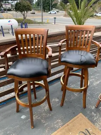 Quality Bar stools