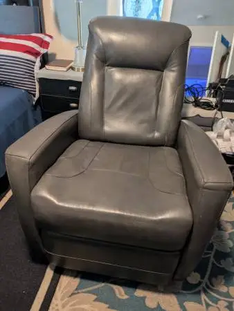 Recliner