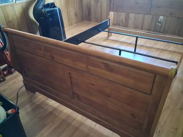 Queen size bed