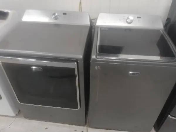 Maytag set: Washer/Dryer