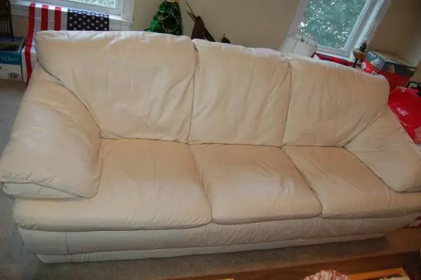 3-Piece Living Room Set: Sofa and Chairs