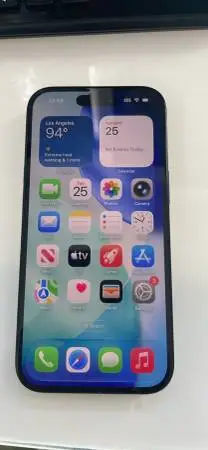 iPhone 15 128gb ( UNLOCKED )
