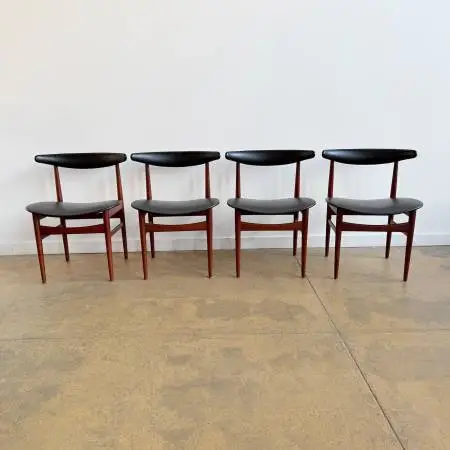 Danish Modern Set of 4 Curved chairs by V.S. Denmark