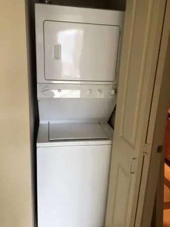 GE WASHER AND DRYER STACKABLE