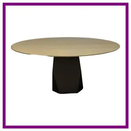 Gianluigi Landoni For Sovet Italia Deod Dining Table, 67 Inch
