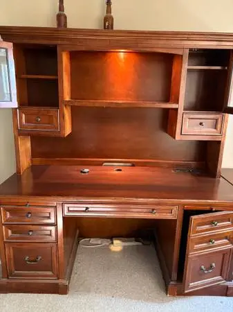 almost new cherrywood deluxe desk with 2 matching file cabinets