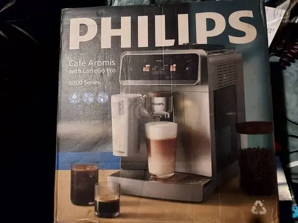 Philips Cafe Aromis 8000 series Brand new