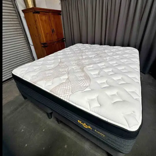 queen size mattress with box spring
