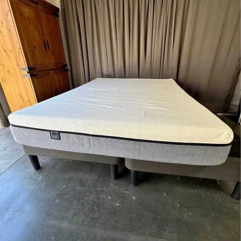 Cal king size mattress with box spring