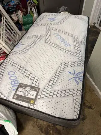 Nice! Twin Soft Bamboo Hybrid Mattress Bed