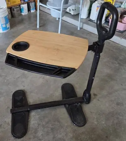 Stander Handle & Tray