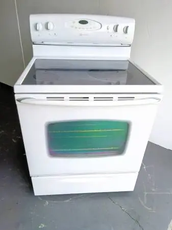 MAYTAG GLASS TOP STOVE
