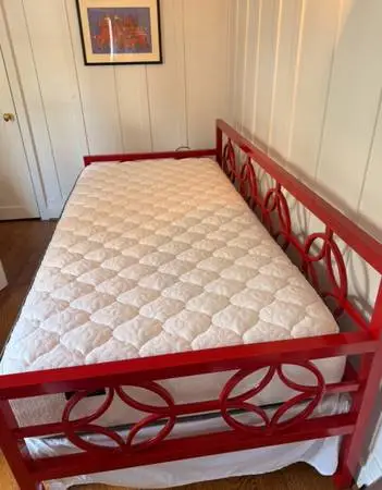 Red Metal Twin Daybed + Matress