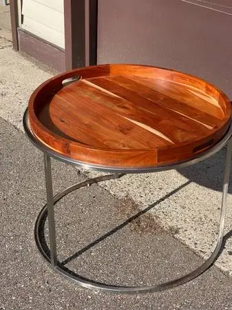 BEAUTIFUL WOOD TABLE with CHROME BASE.