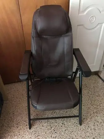 Heat and massage chair