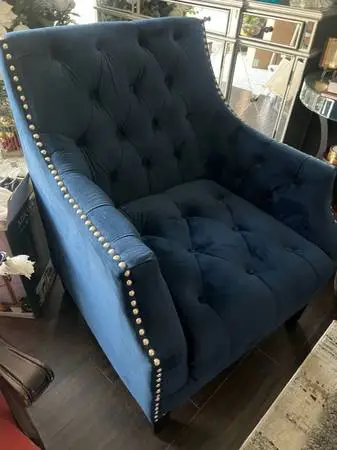 Arm chair
